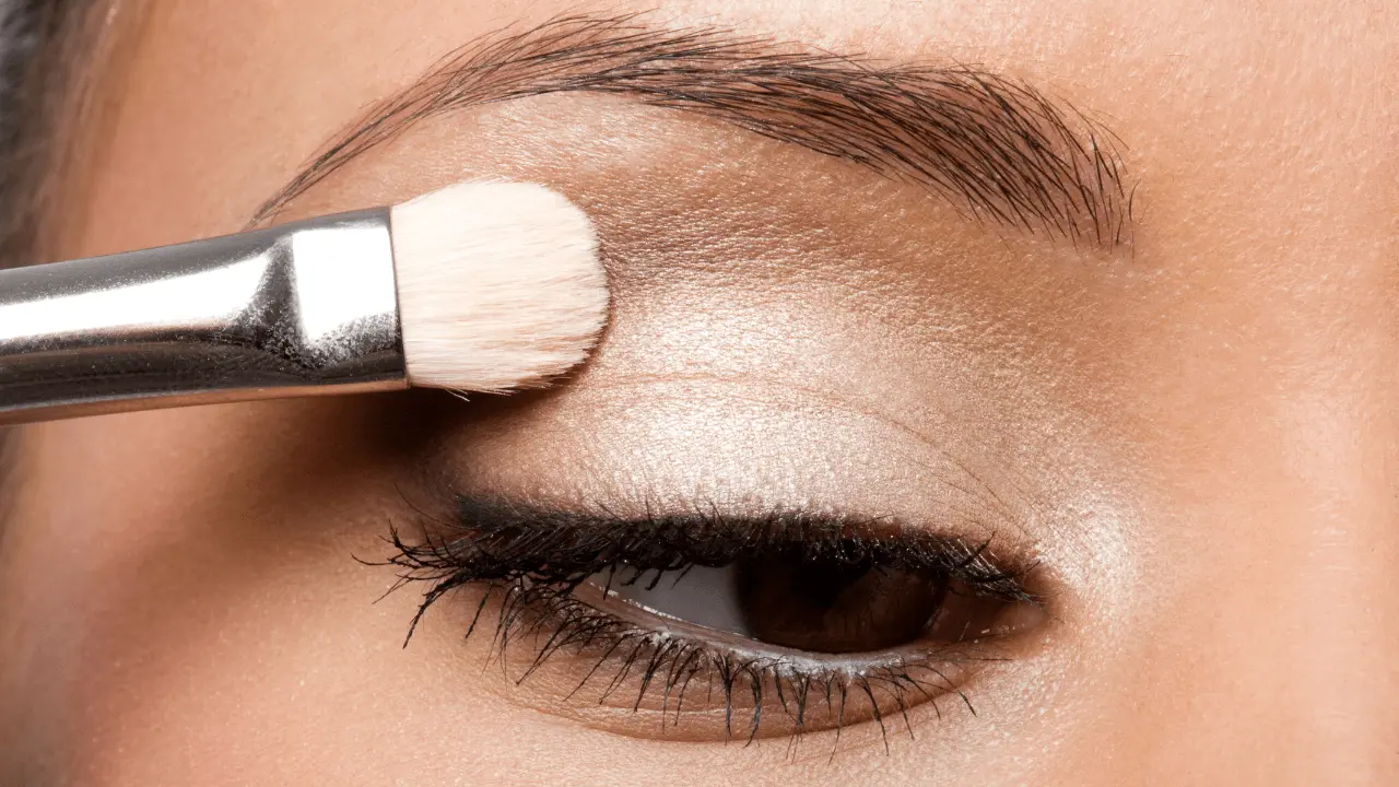 Tips for Applying Eyeshadow Like a Professional