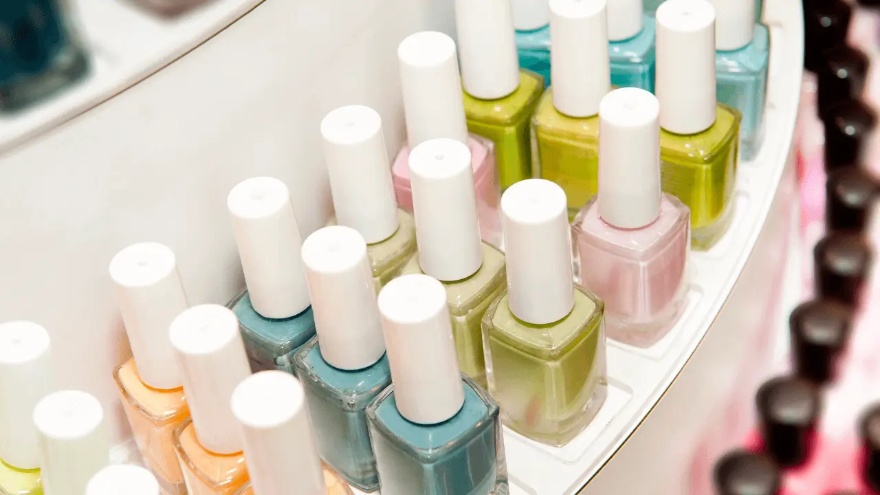 Best Nail Polish Colors for Each Season: Spring, Summer, Fall, Winter